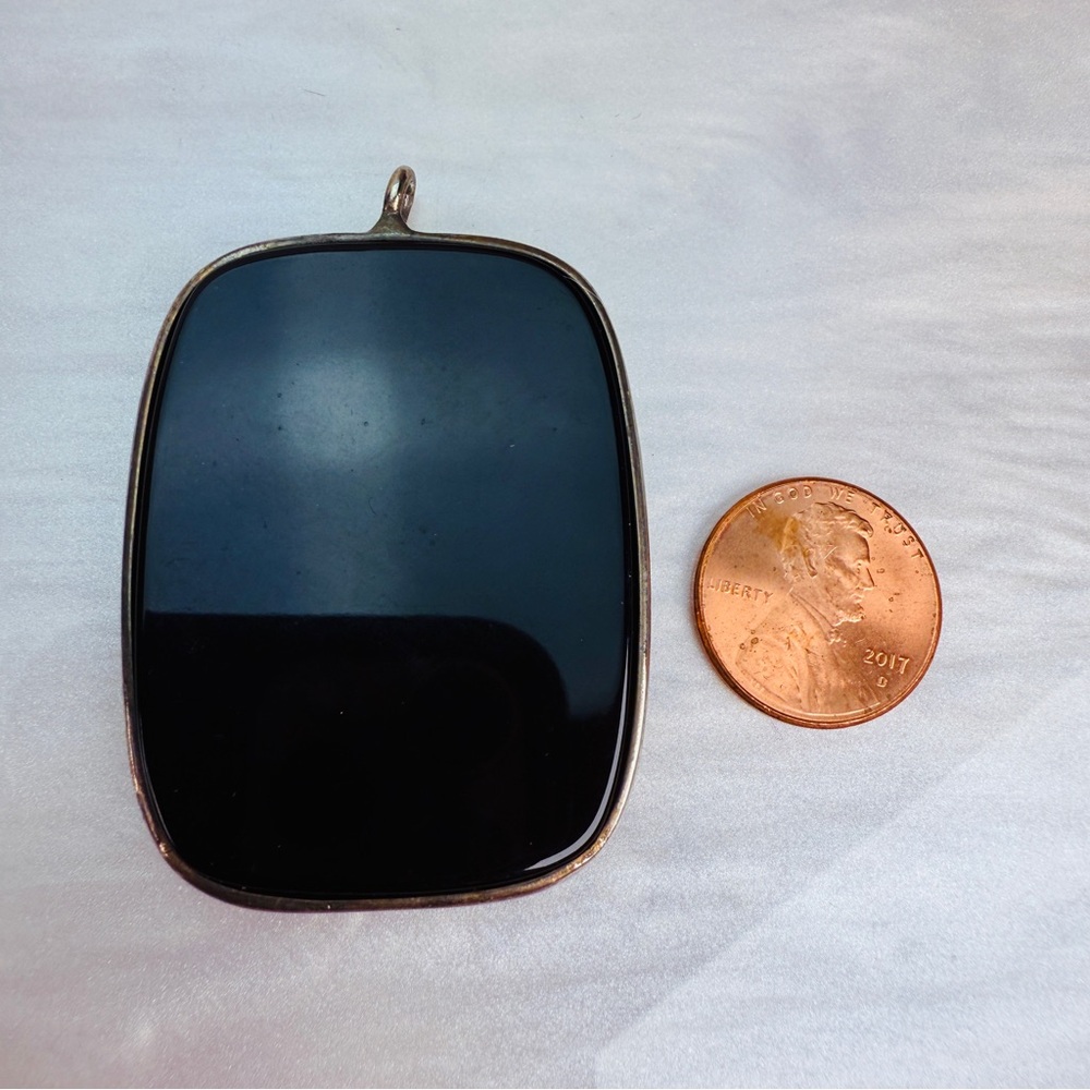Vintage Silvertone Black Rectangular Pendant - image 5